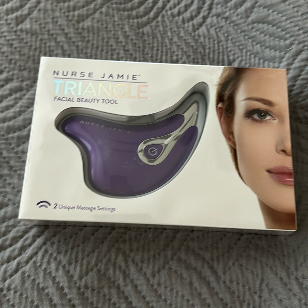 New in Box  Nurse Jamie TriAngle Facial Beauty Tool